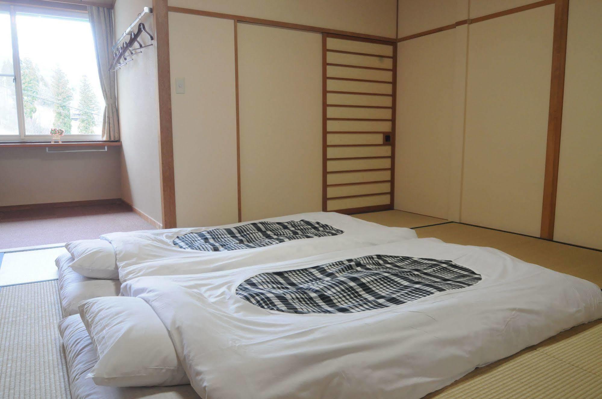 Hotel Bonfire ฮาคุบะ ภายนอก รูปภาพ